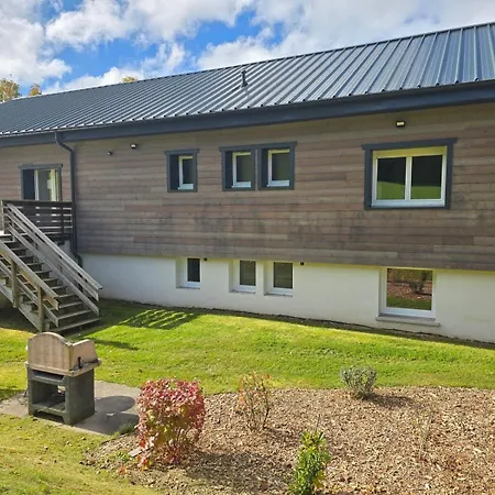 Semesterbostad Perce Neige, Spa, Sauna Gerbépal